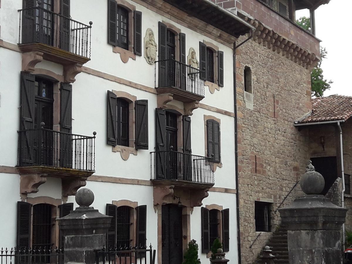 Hostal Palacio Jaureguia Irurita Eksteriør billede